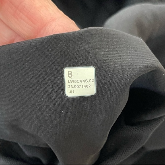 Lululemon Women’s Keep Moving Jogger in Black Size 8 streetwear athleisure - Picture 13 of 14